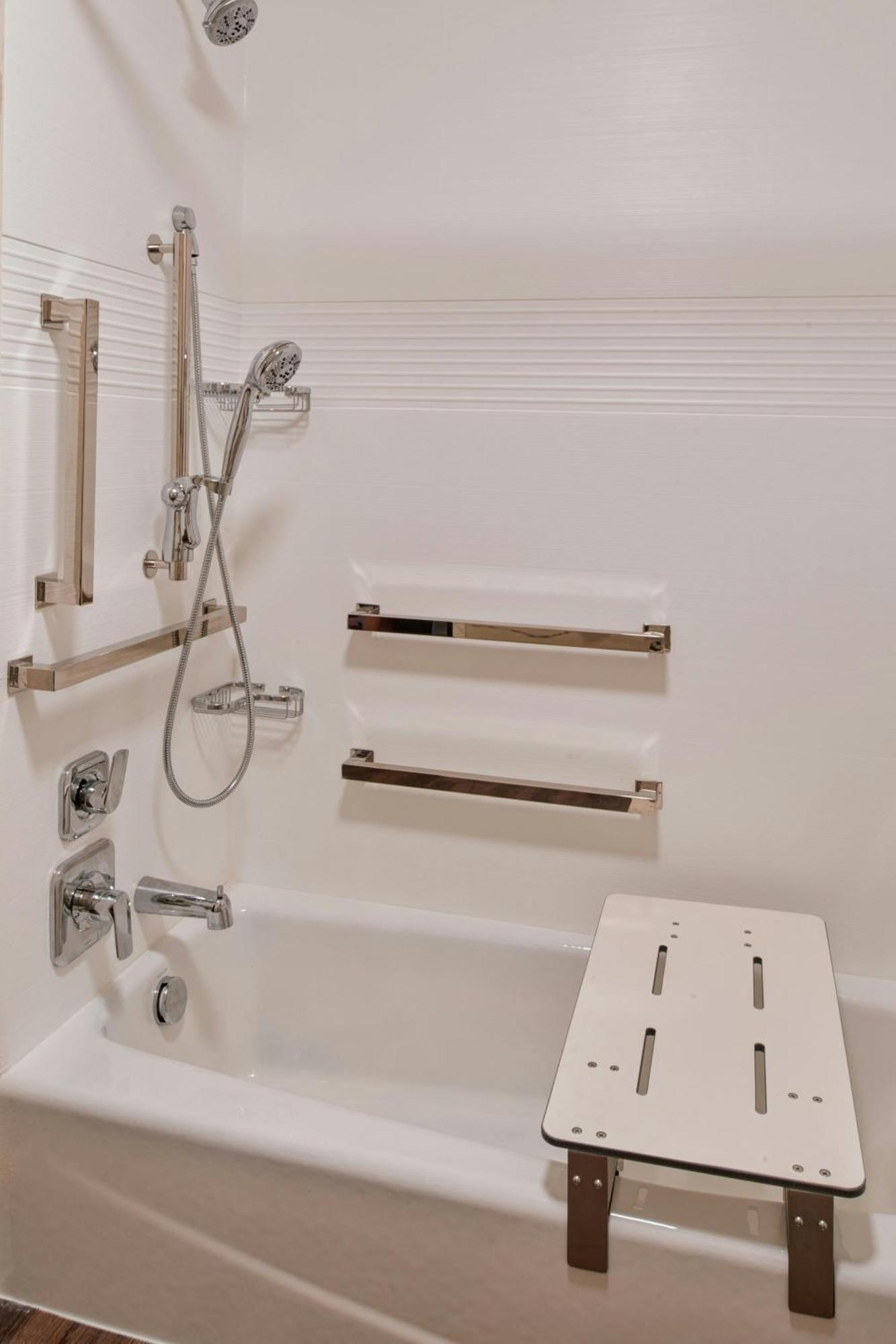 Towneplace Suites By Marriott Cleveland Solon Bagian luar foto