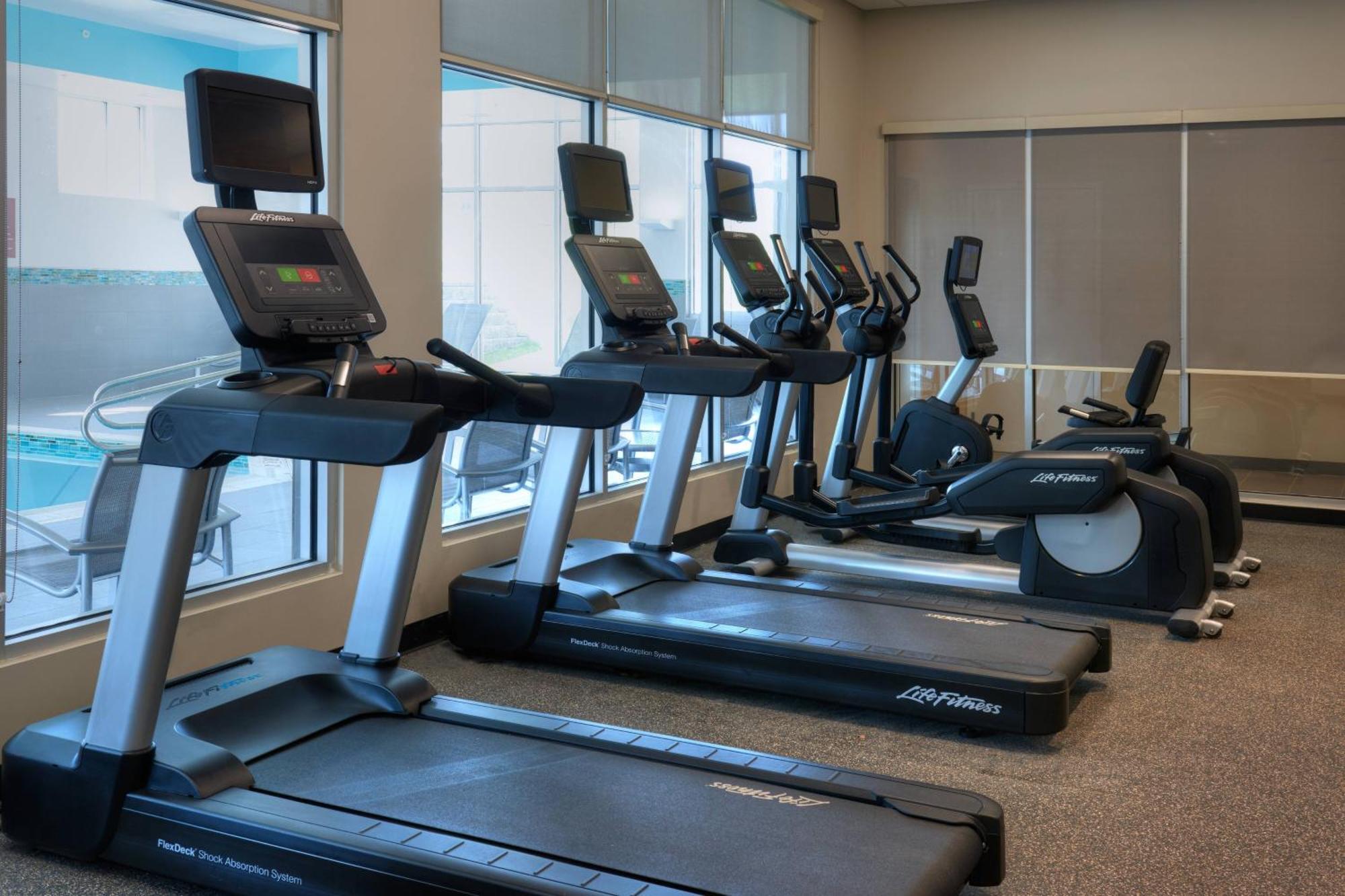 Towneplace Suites By Marriott Cleveland Solon Bagian luar foto