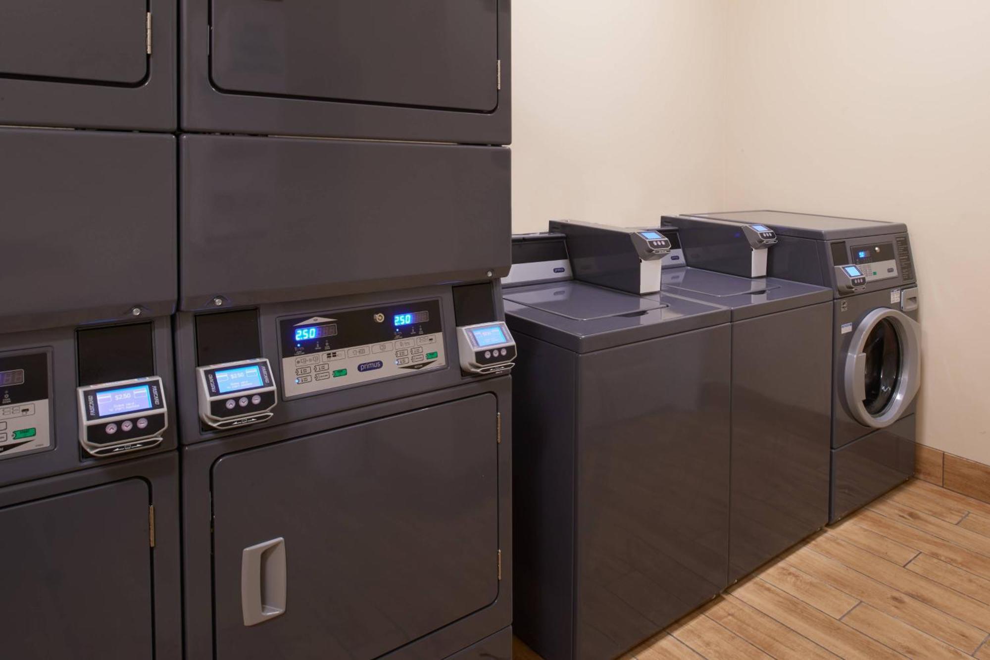 Towneplace Suites By Marriott Cleveland Solon Bagian luar foto