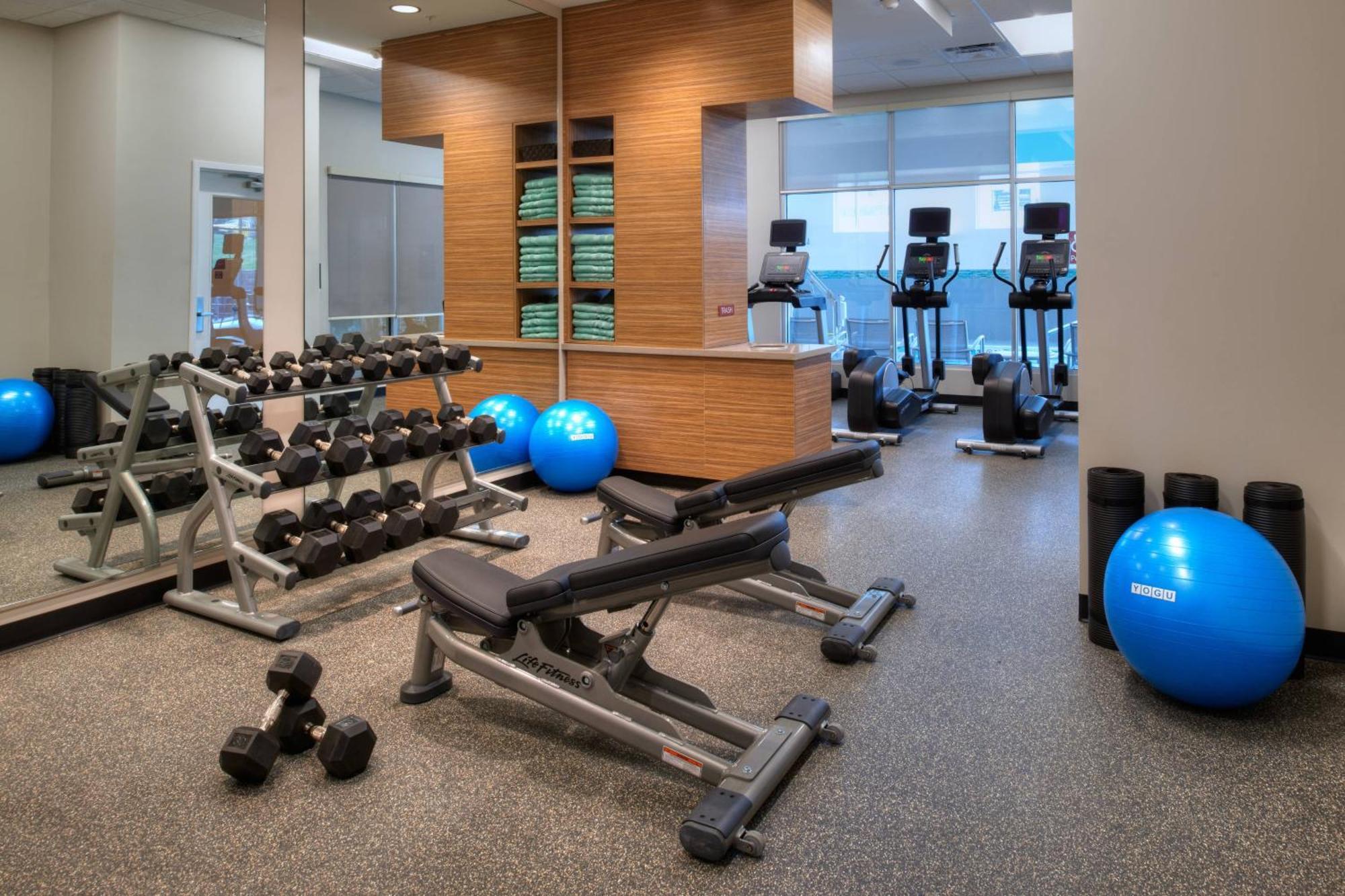 Towneplace Suites By Marriott Cleveland Solon Bagian luar foto