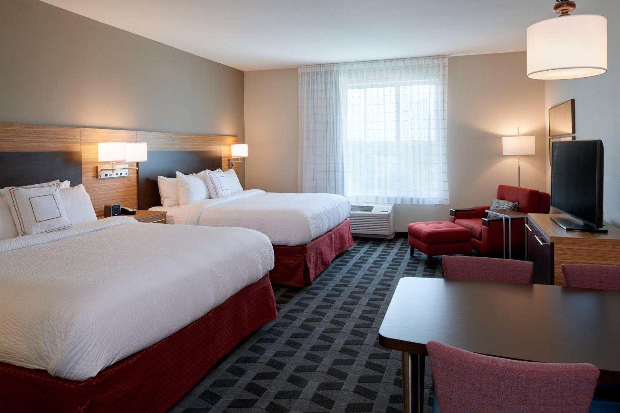 Towneplace Suites By Marriott Cleveland Solon Bagian luar foto