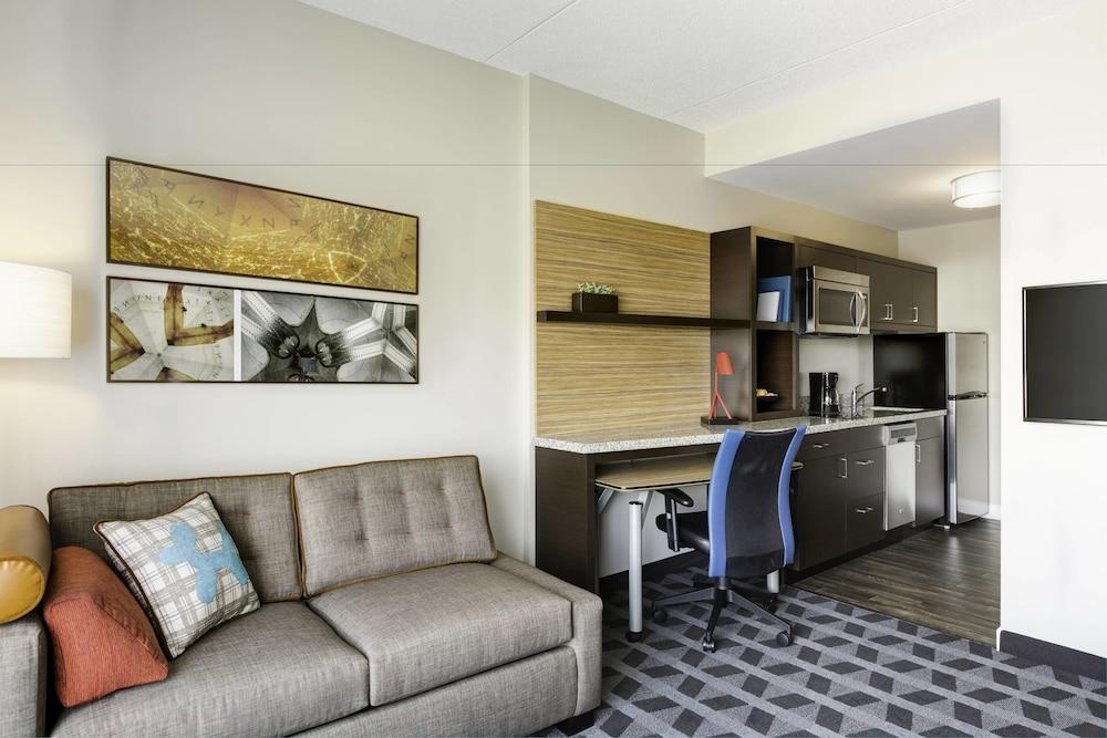Towneplace Suites By Marriott Cleveland Solon Bagian luar foto