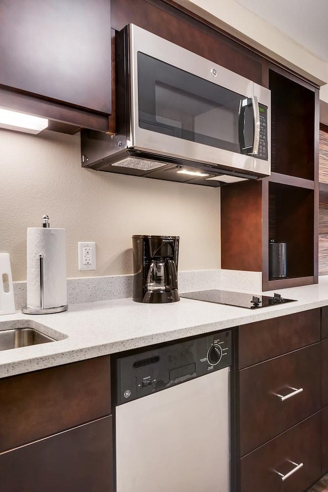 Towneplace Suites By Marriott Cleveland Solon Bagian luar foto