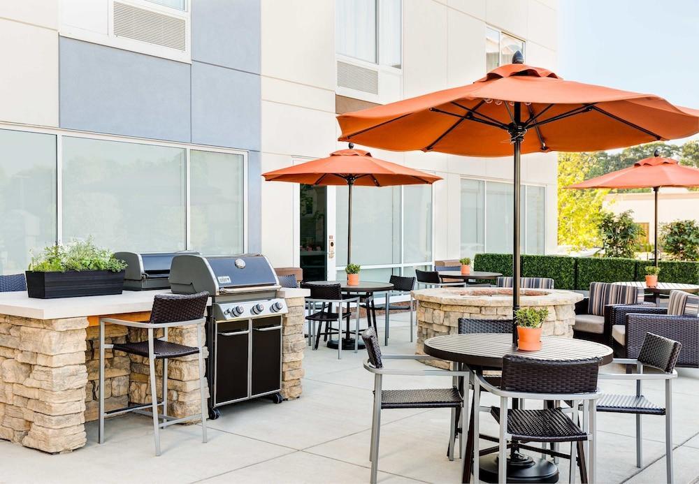 Towneplace Suites By Marriott Cleveland Solon Bagian luar foto